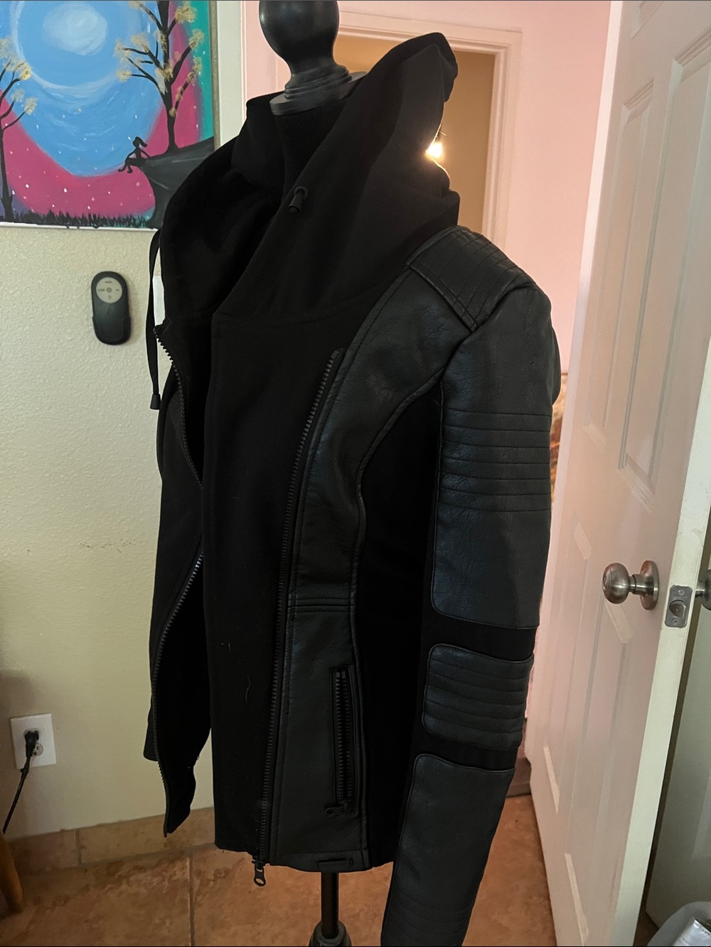 blanc noir Black Jacket with Contrast Interior - Picture 4 of 16